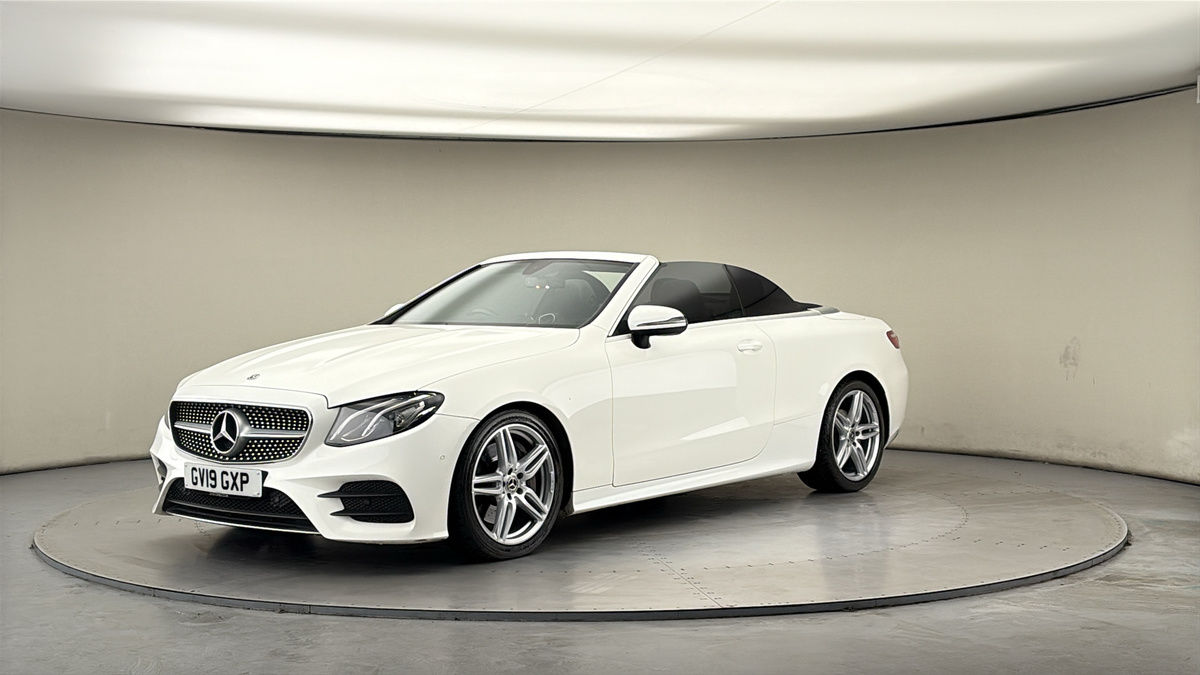 Mercedes-Benz E Class Image 20