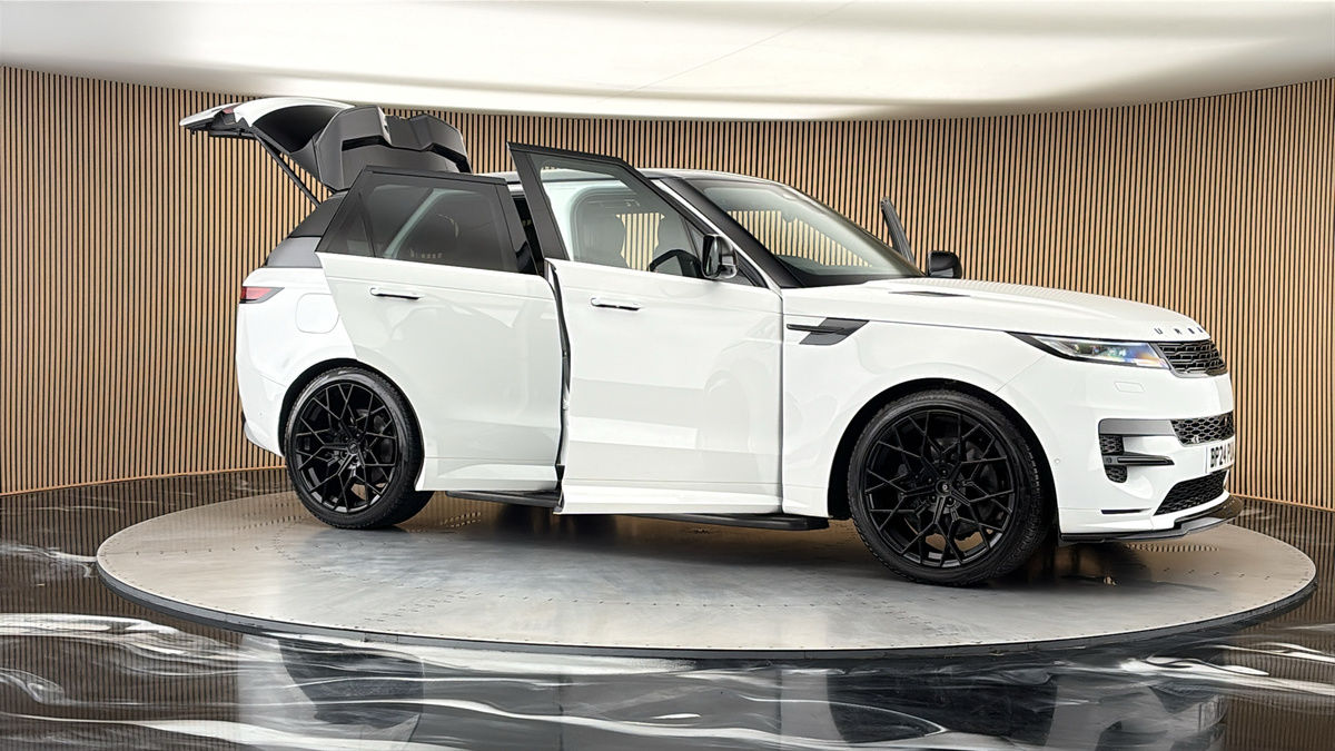 More views of Land Rover Range Rover Sport