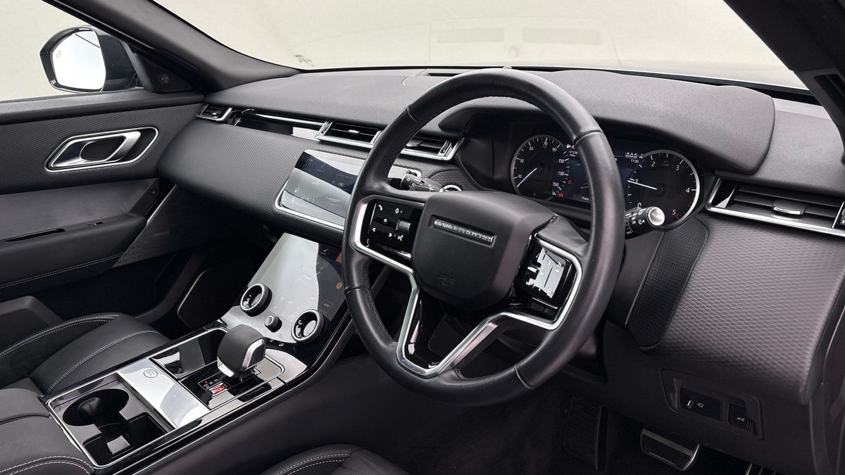 Land Rover Range Rover Velar Image 5