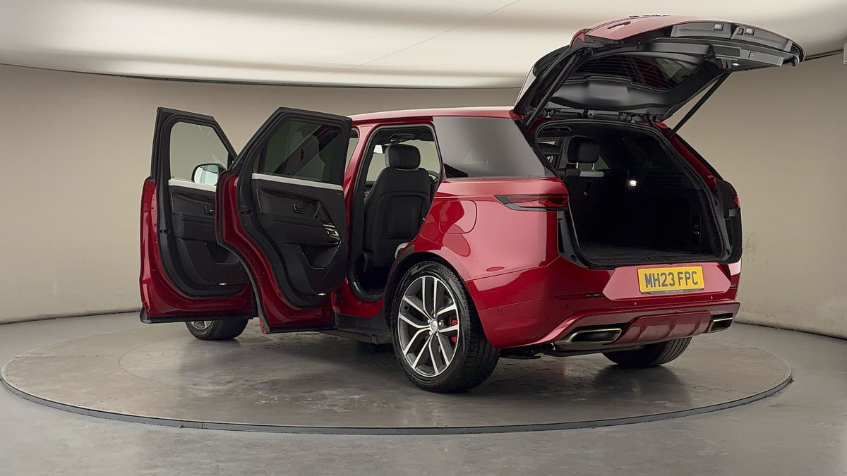 More views of Land Rover Range Rover Sport