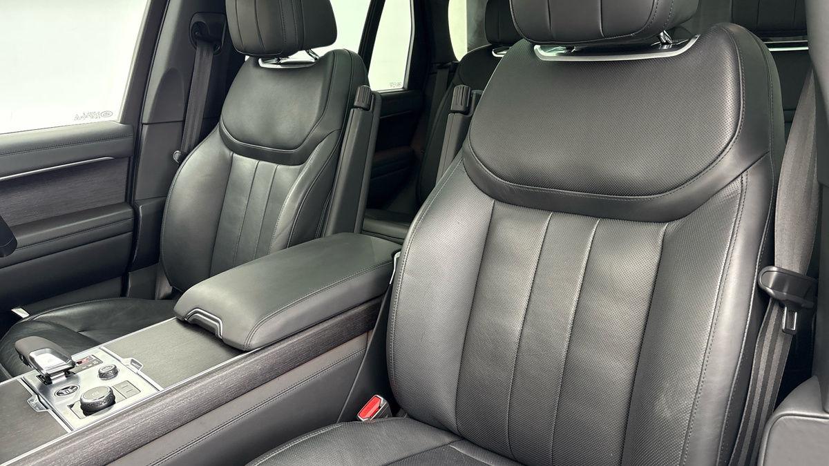 Land Rover Range Rover Image 7