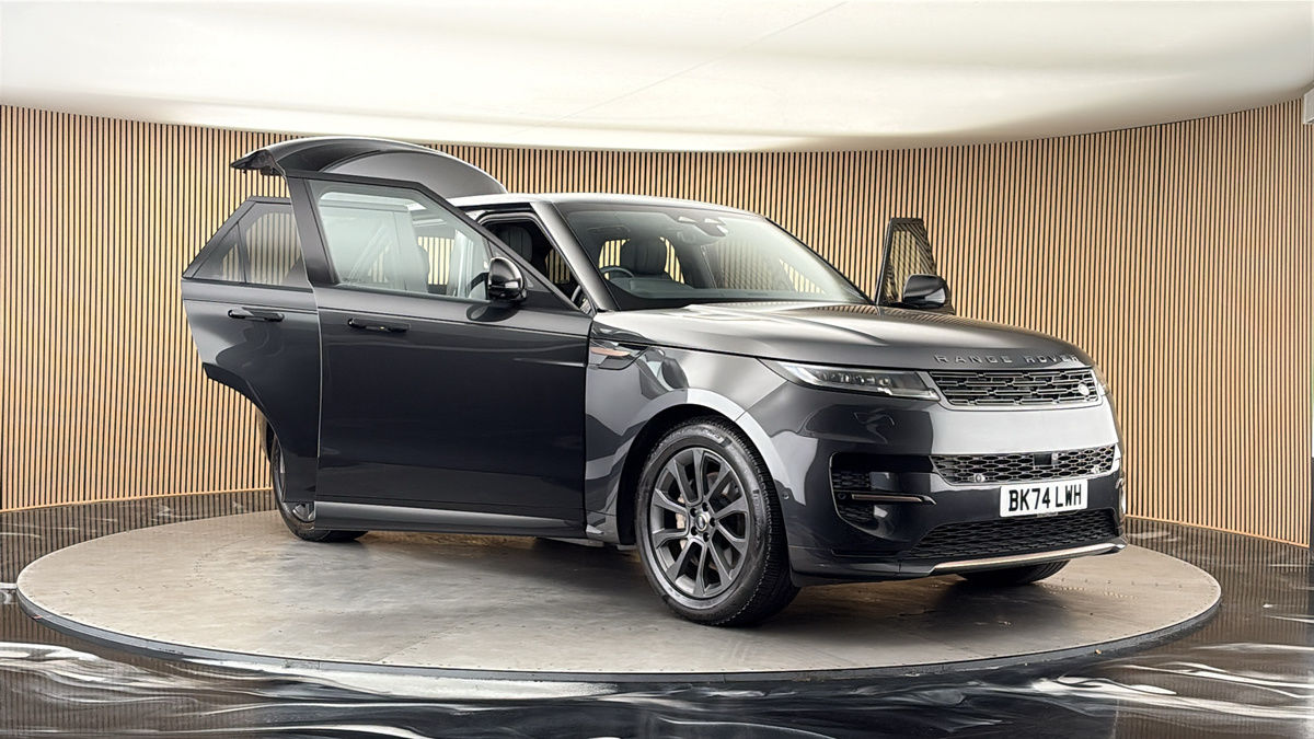 More views of Land Rover Range Rover Sport