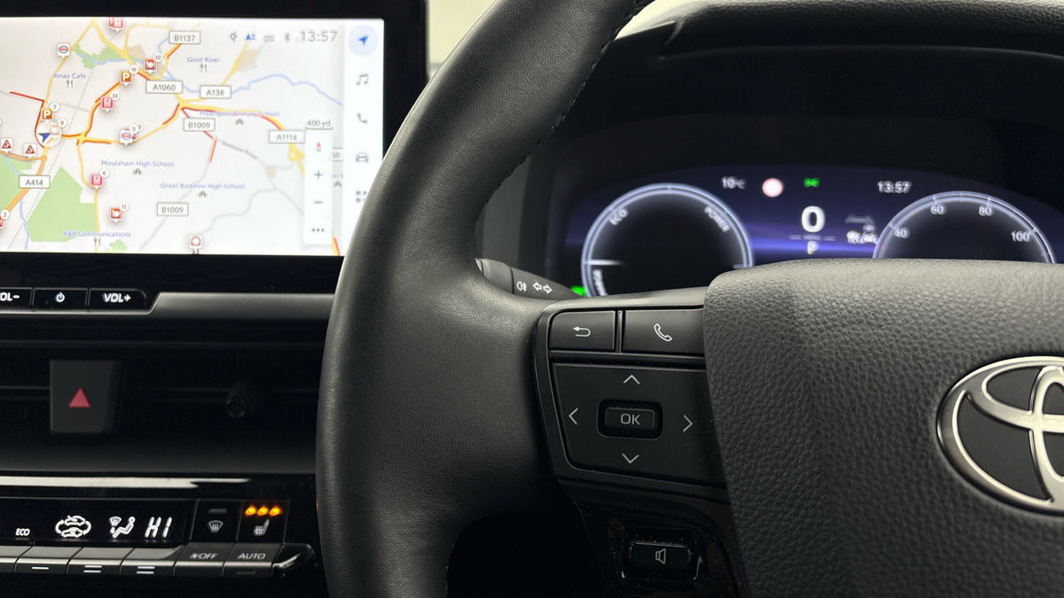 Toyota C-HR Image 13