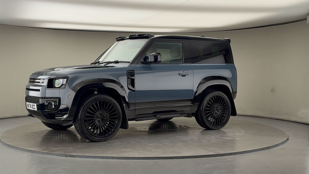 More views of Land Rover Defender 90