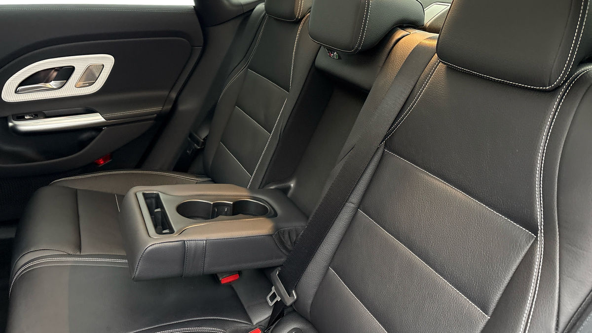 Mercedes-Benz CLA Image 9