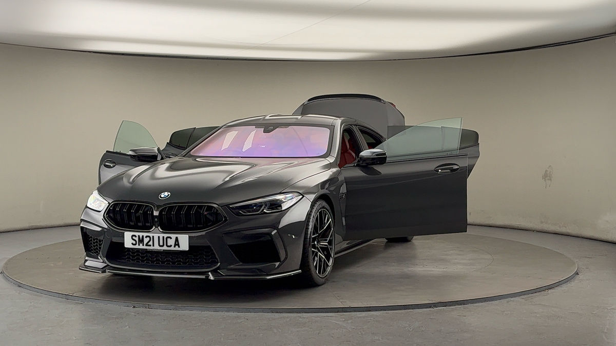 More views of BMW M8