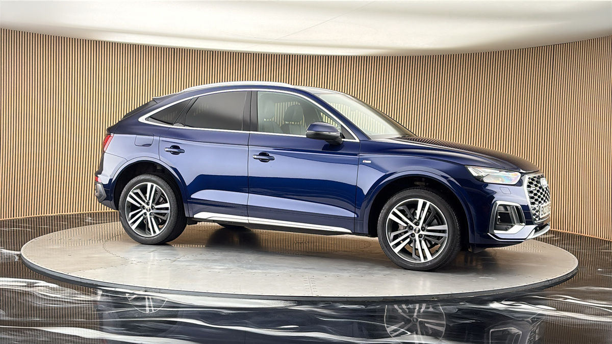 More views of Audi Q5