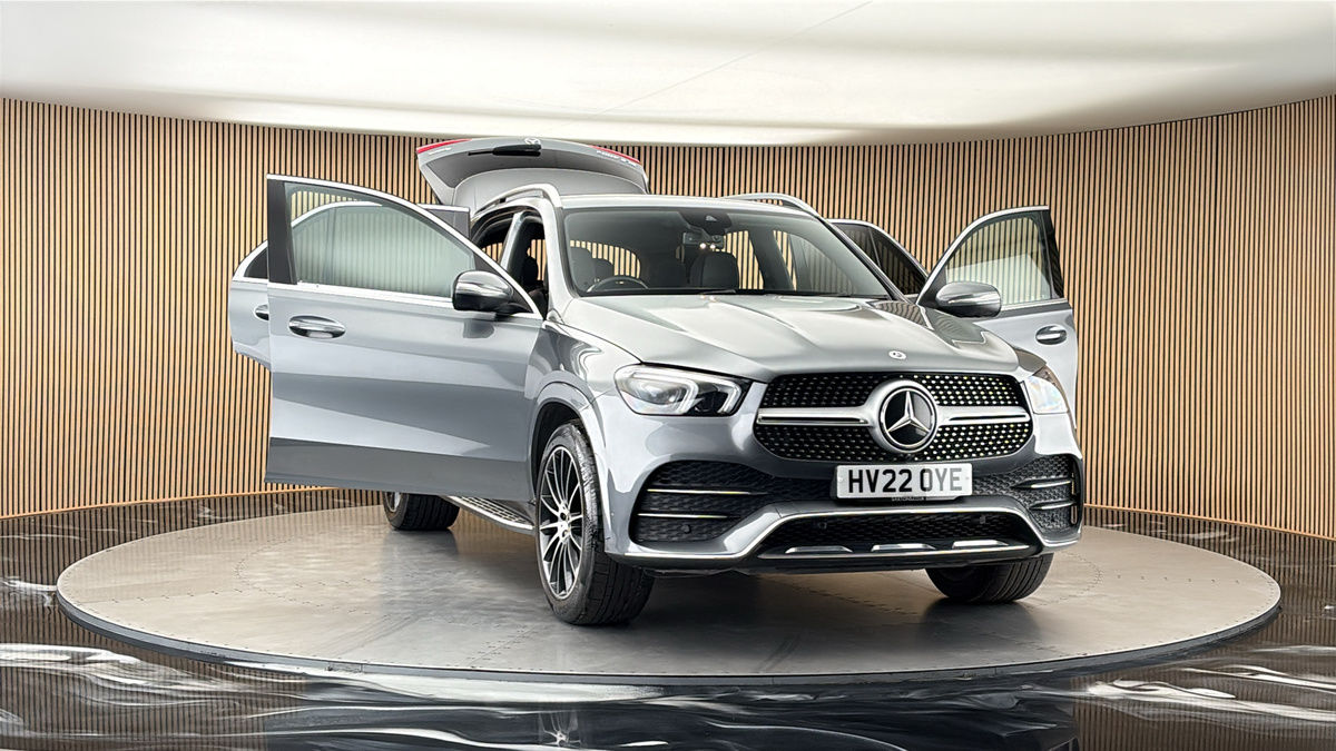 More views of Mercedes-Benz GLE