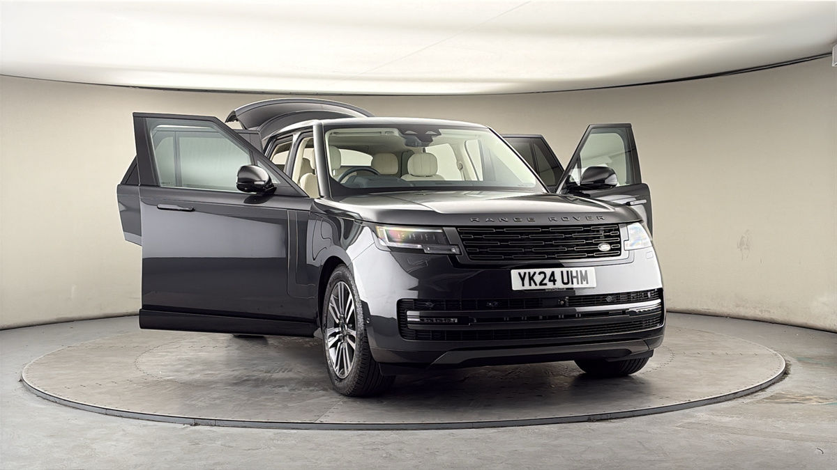 More views of Land Rover Range Rover