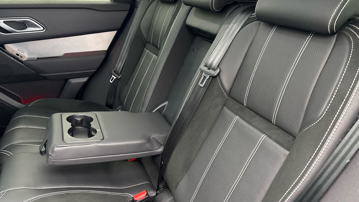 Land Rover Range Rover Velar Image 9