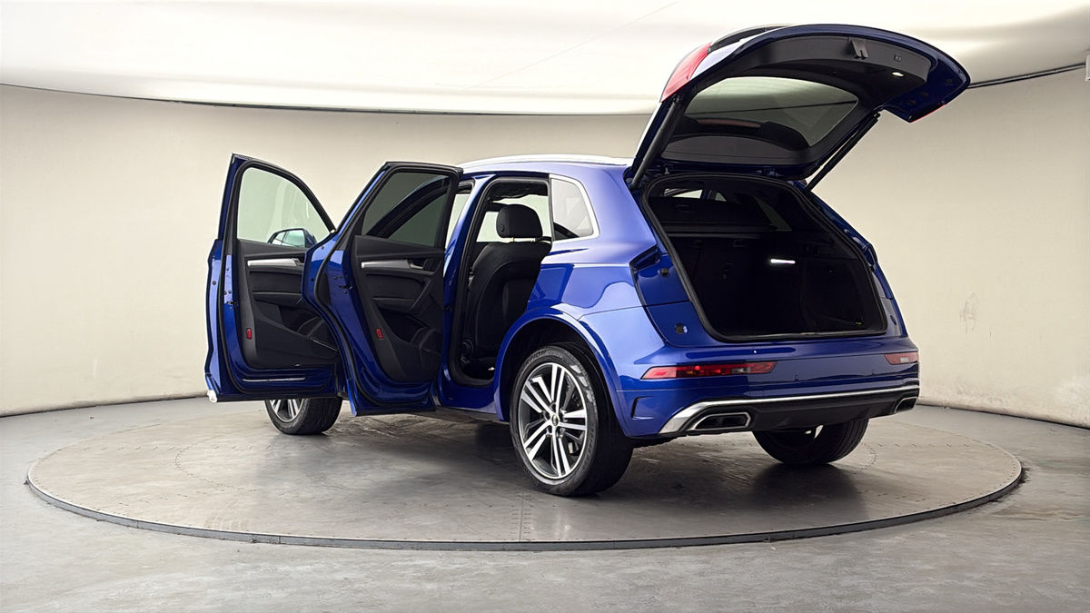 Audi Q5 Image 23