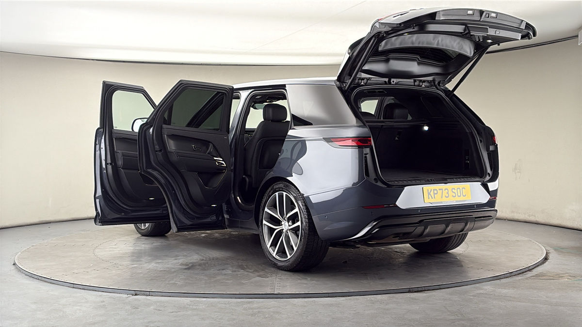 Land Rover Range Rover Sport Image 23