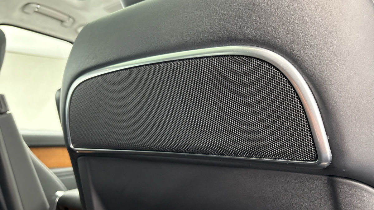 Land Rover Range Rover Image 26