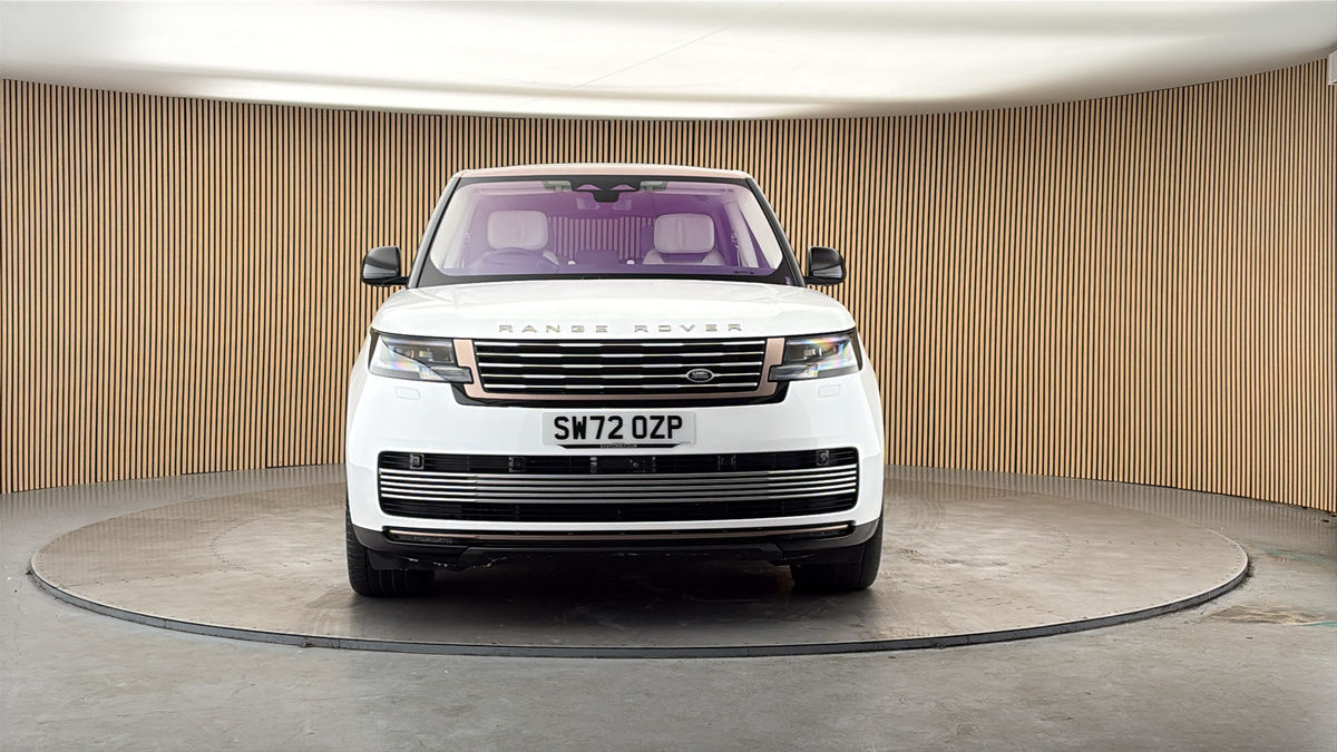More views of Land Rover Range Rover
