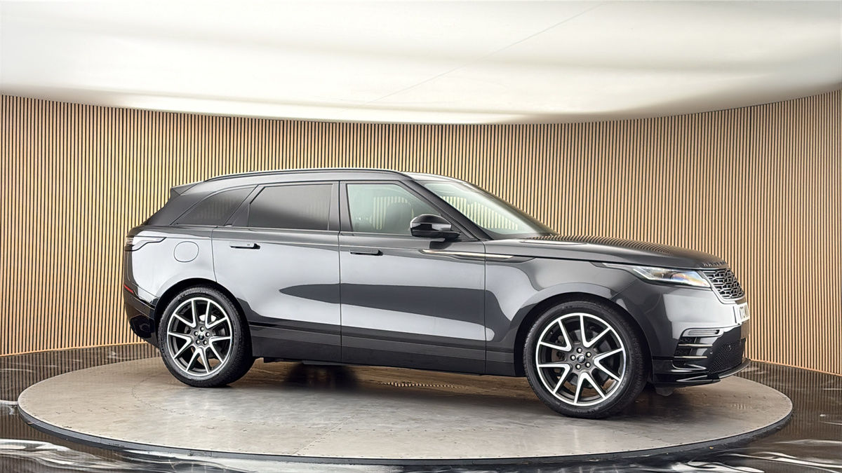More views of Land Rover Range Rover Velar