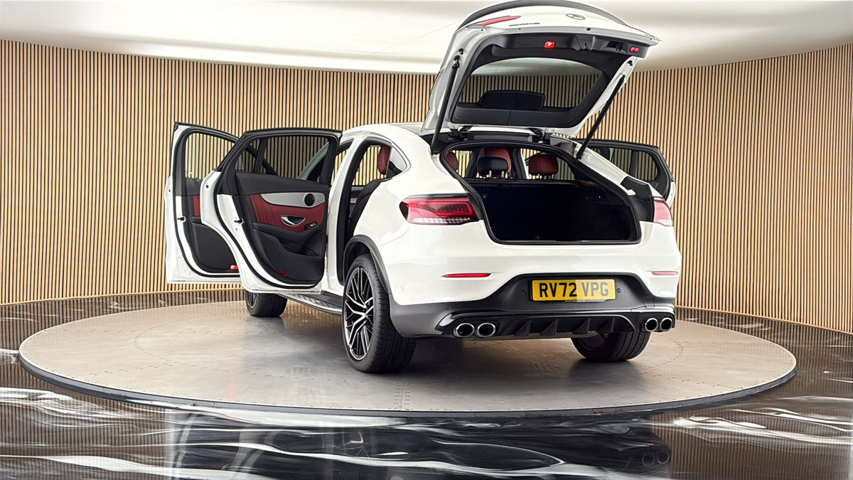 More views of Mercedes-Benz GLC