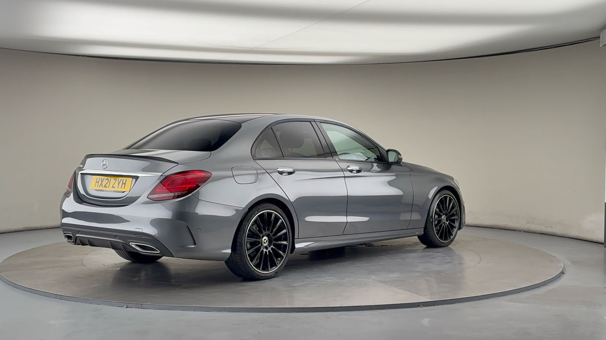 Mercedes-Benz C Class Image 21