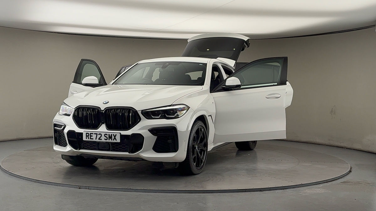 More views of BMW X6