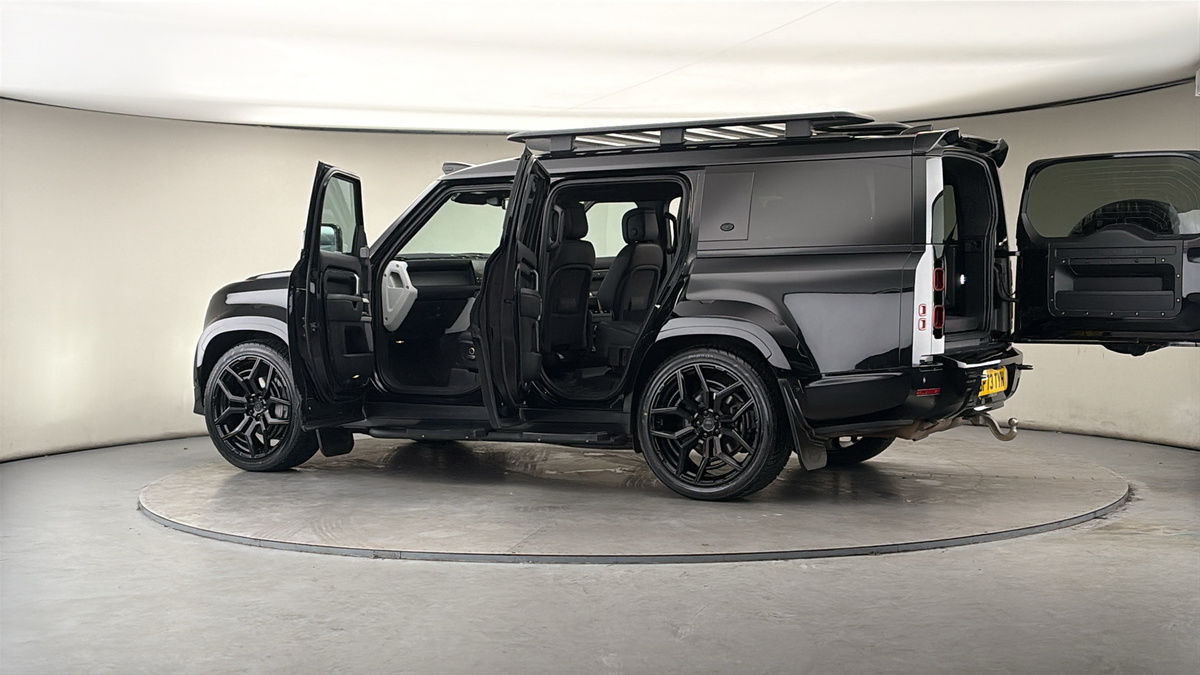 More views of Land Rover Defender 130