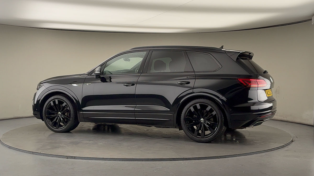 More views of Volkswagen Touareg