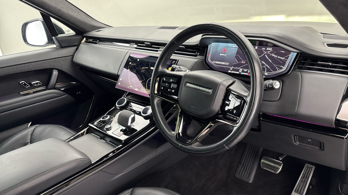 Land Rover Range Rover Sport Image 5