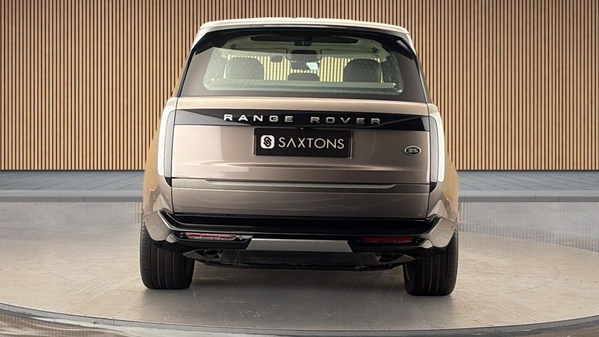 Land Rover Range Rover Image 4