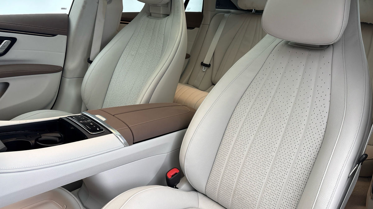 Mercedes-Benz EQS Image 7