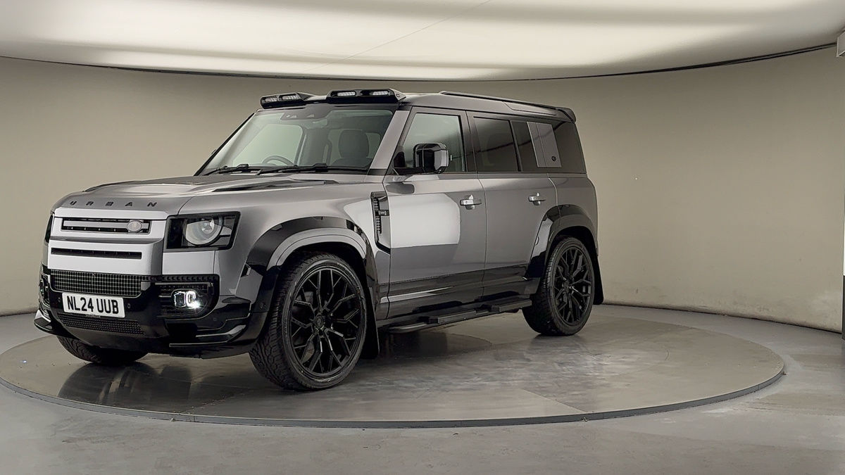 More views of Land Rover Defender 110