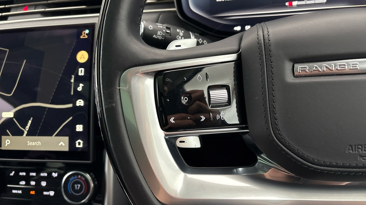 Land Rover Range Rover Image 13