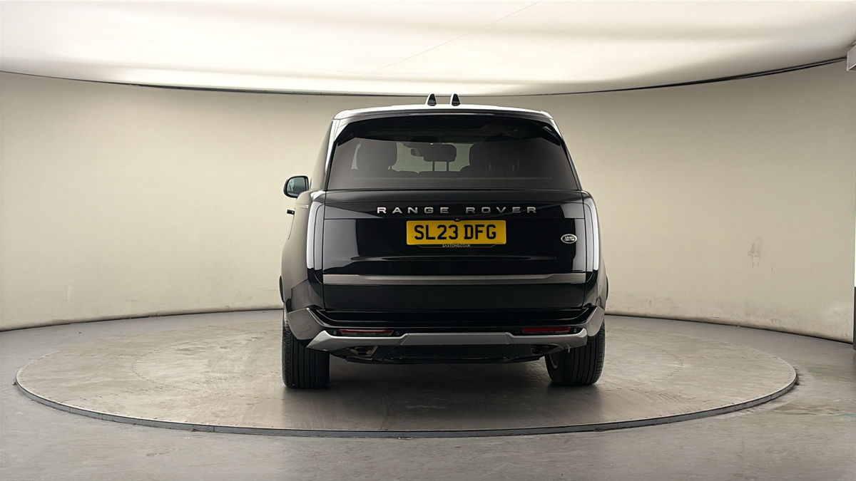 More views of Land Rover Range Rover