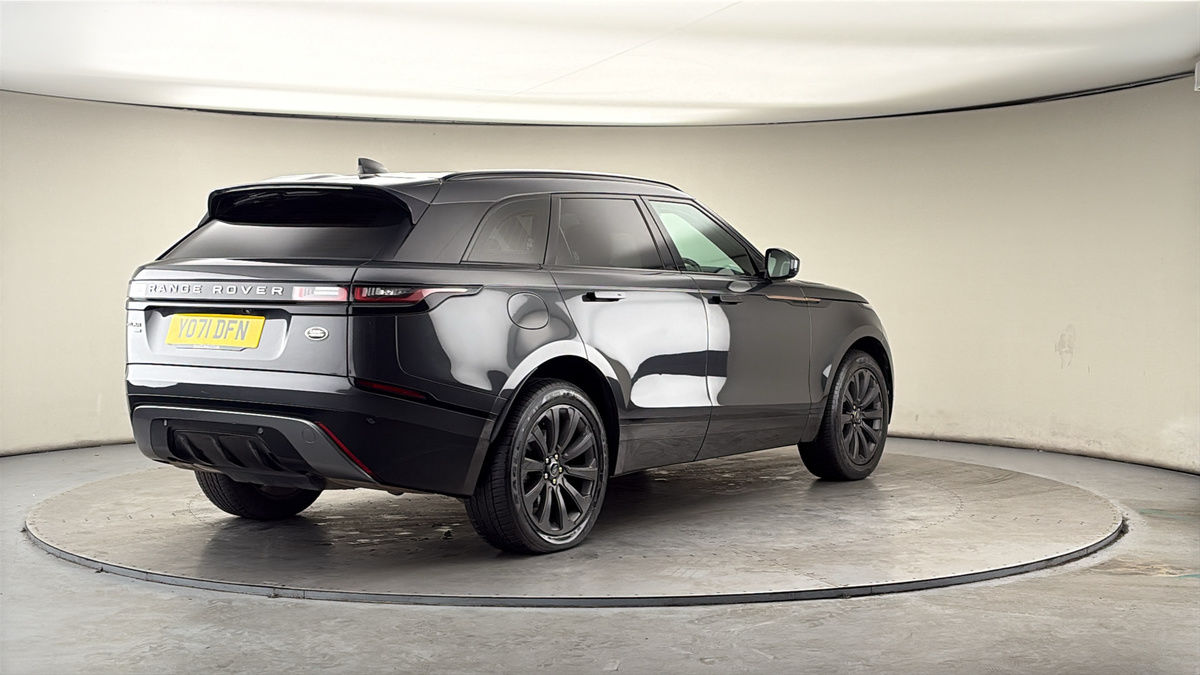 More views of Land Rover Range Rover Velar