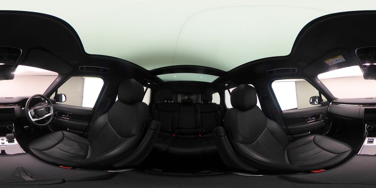 More views of Land Rover Range Rover