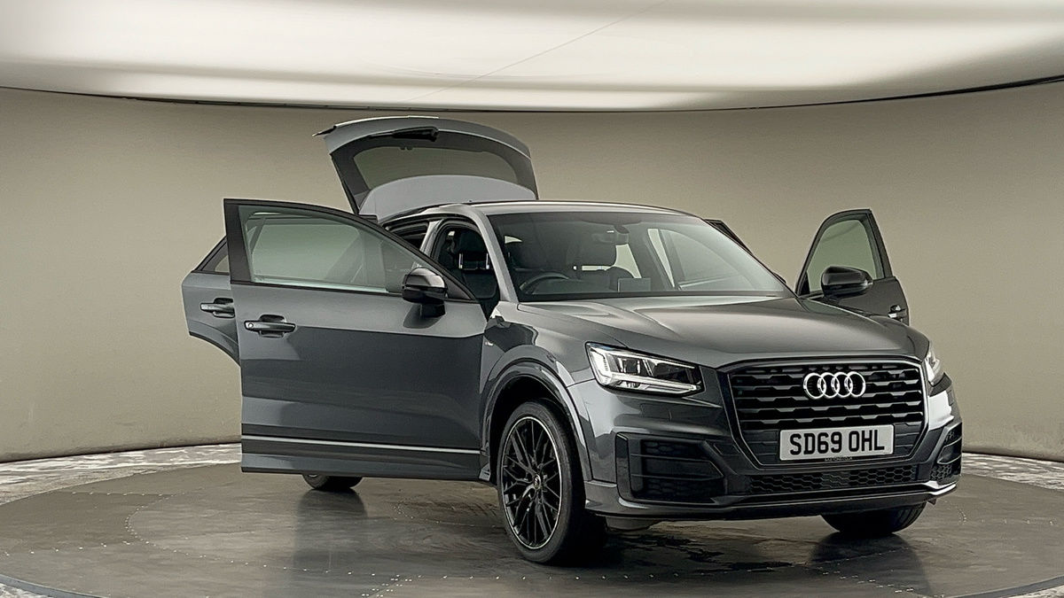 More views of Audi Q2