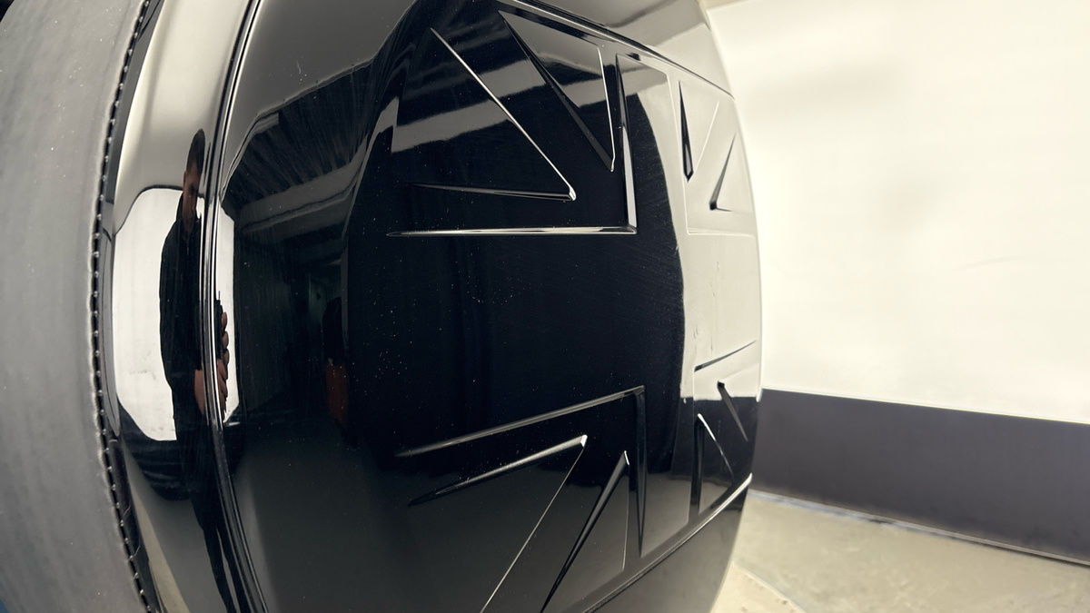 Land Rover Defender 90 Image 25