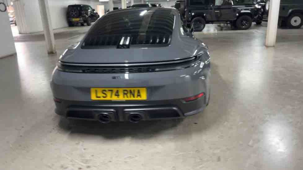 More views of Porsche 911