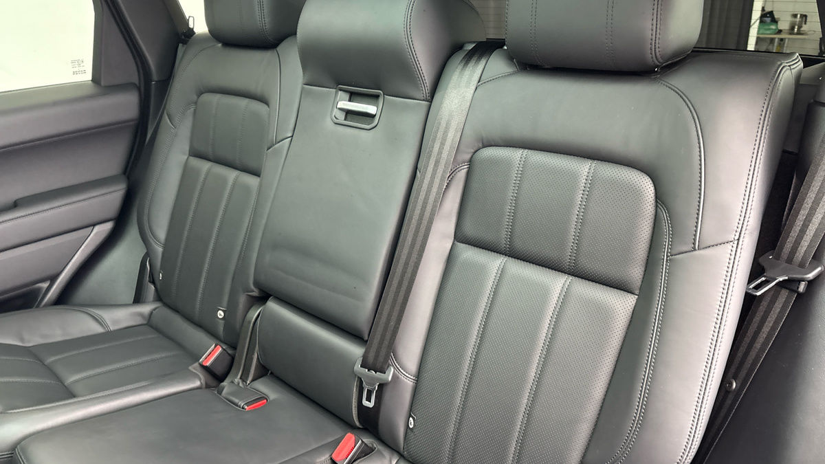 Land Rover Range Rover Sport Image 8