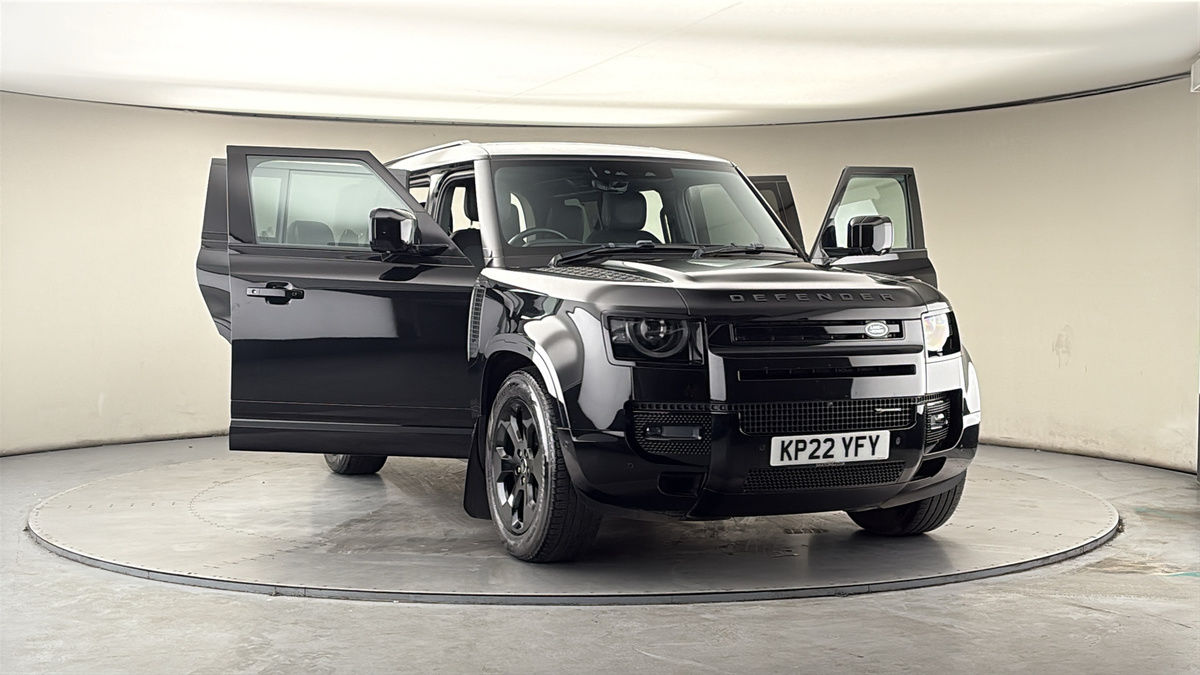More views of Land Rover Defender 110
