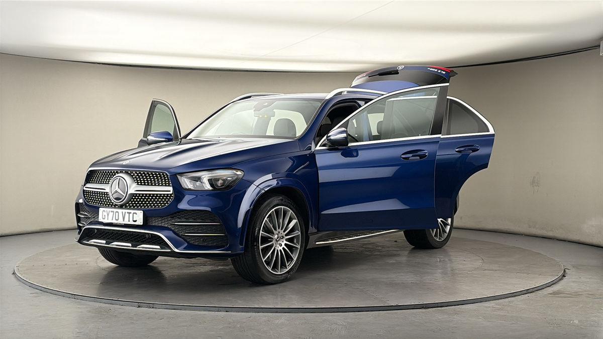 More views of Mercedes-Benz GLE