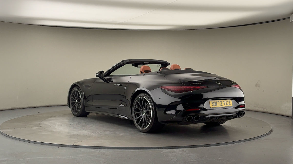 Mercedes-Benz SL Image 2