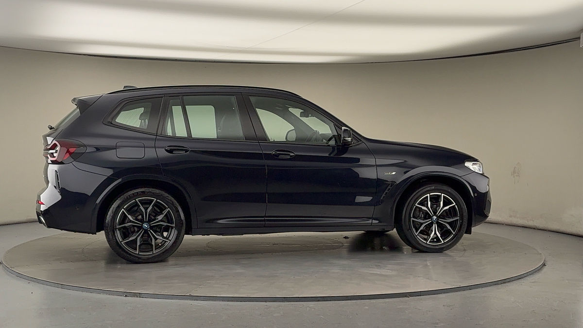 More views of BMW X3