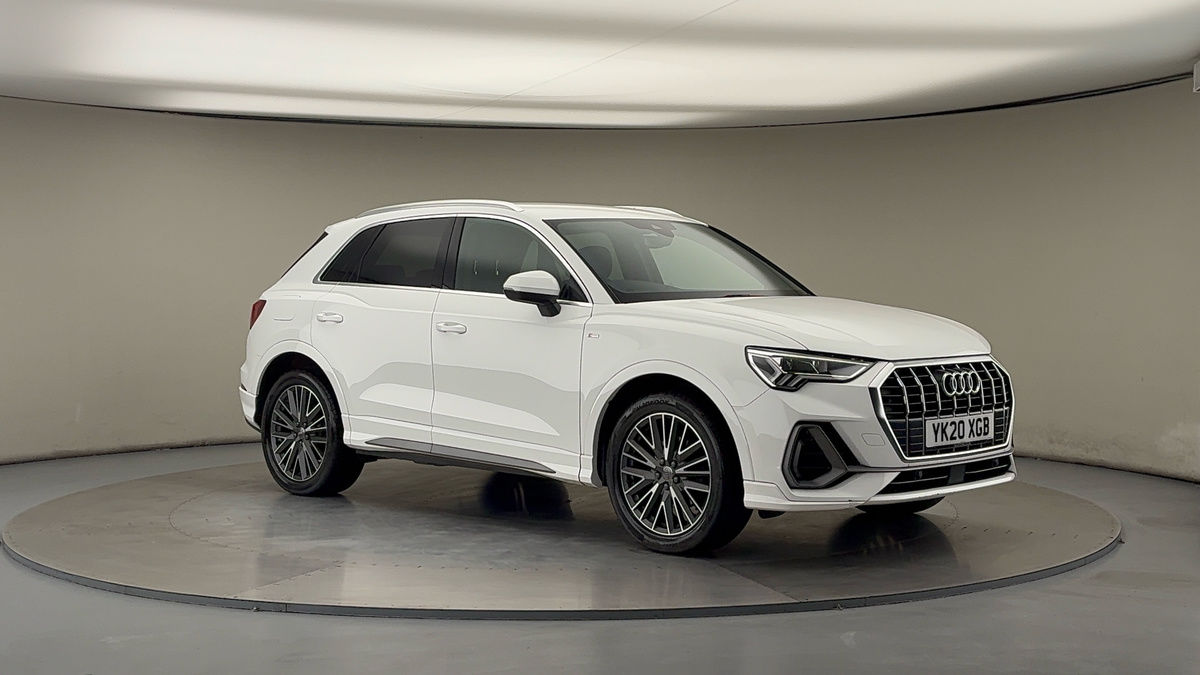 More views of Audi Q3