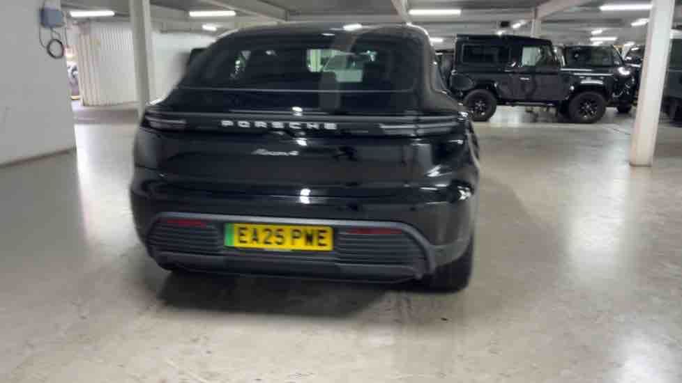 More views of Porsche Macan