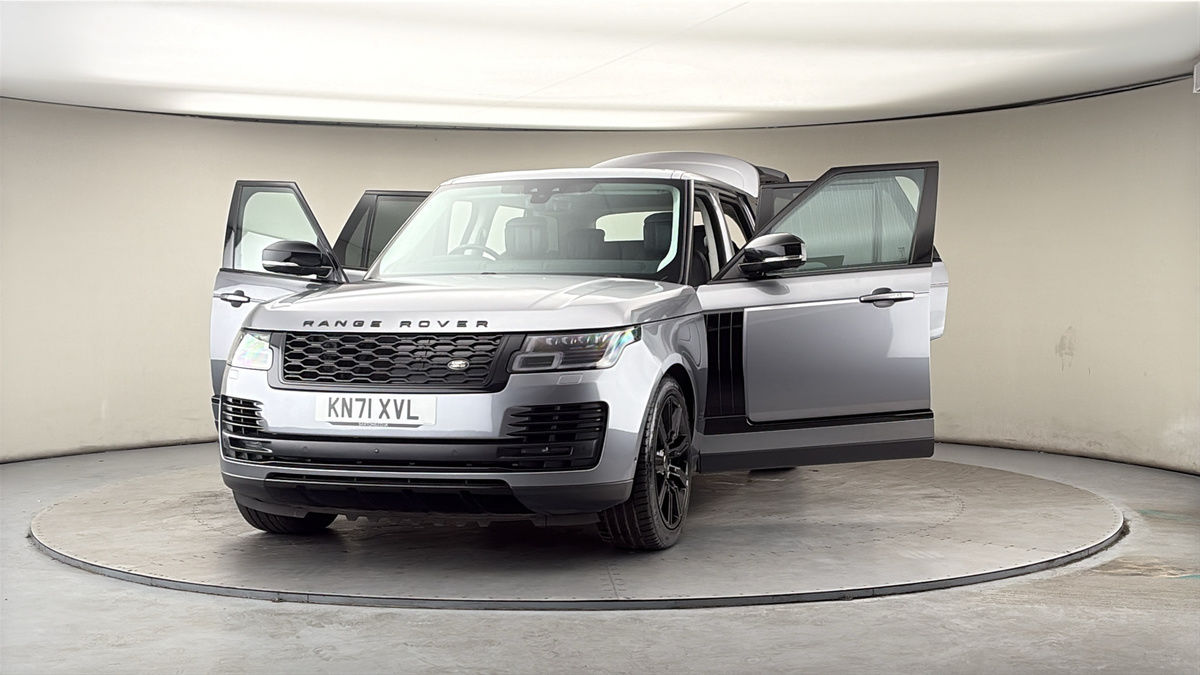 More views of Land Rover Range Rover