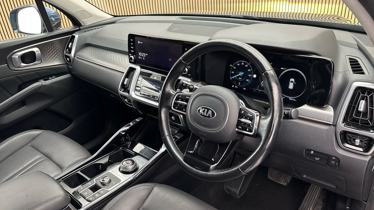 Kia Sorento Image 5