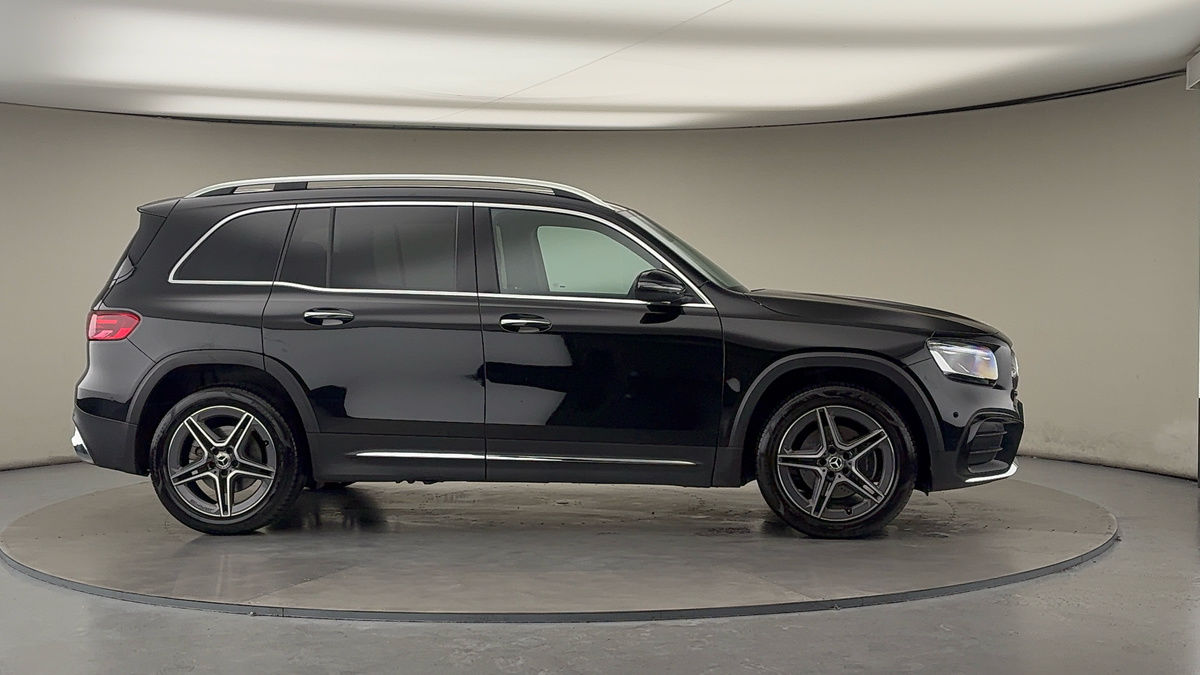 More views of Mercedes-Benz GLB