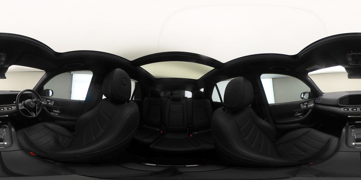 More views of Mercedes-Benz GLE