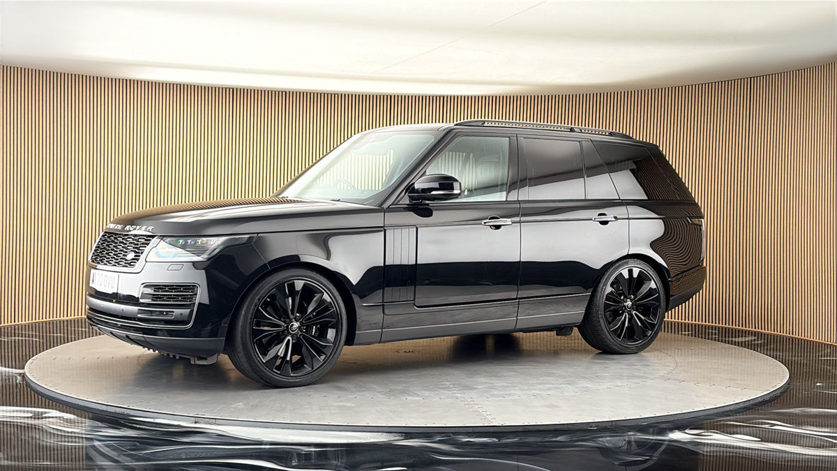 More views of Land Rover Range Rover