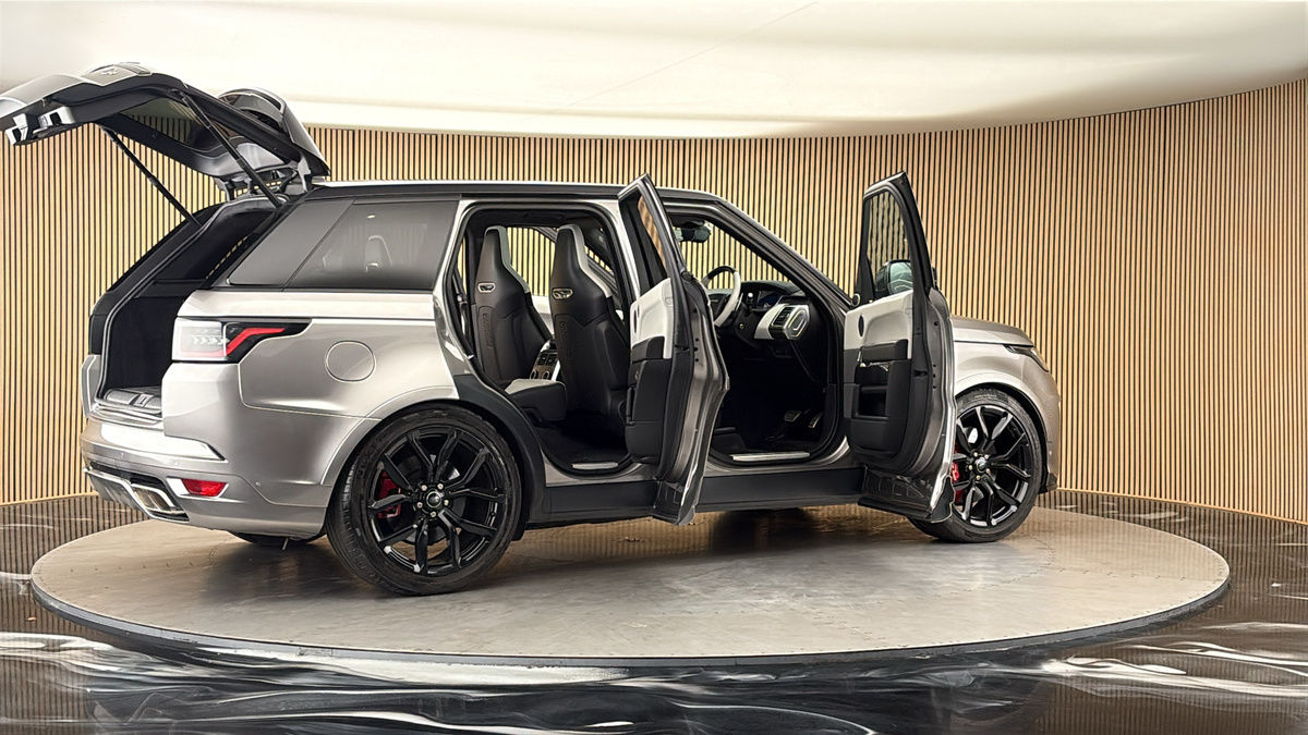 More views of Land Rover Range Rover Sport