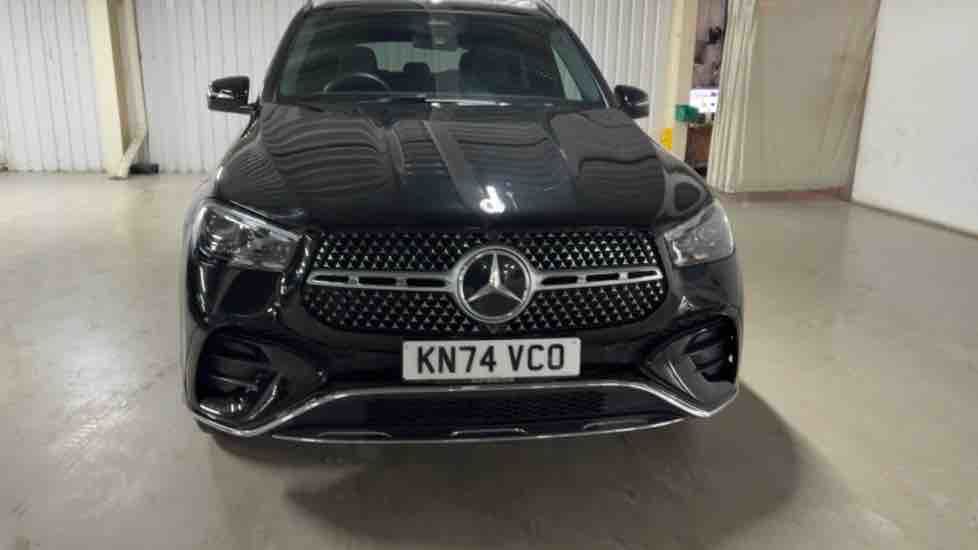 More views of Mercedes-Benz GLE