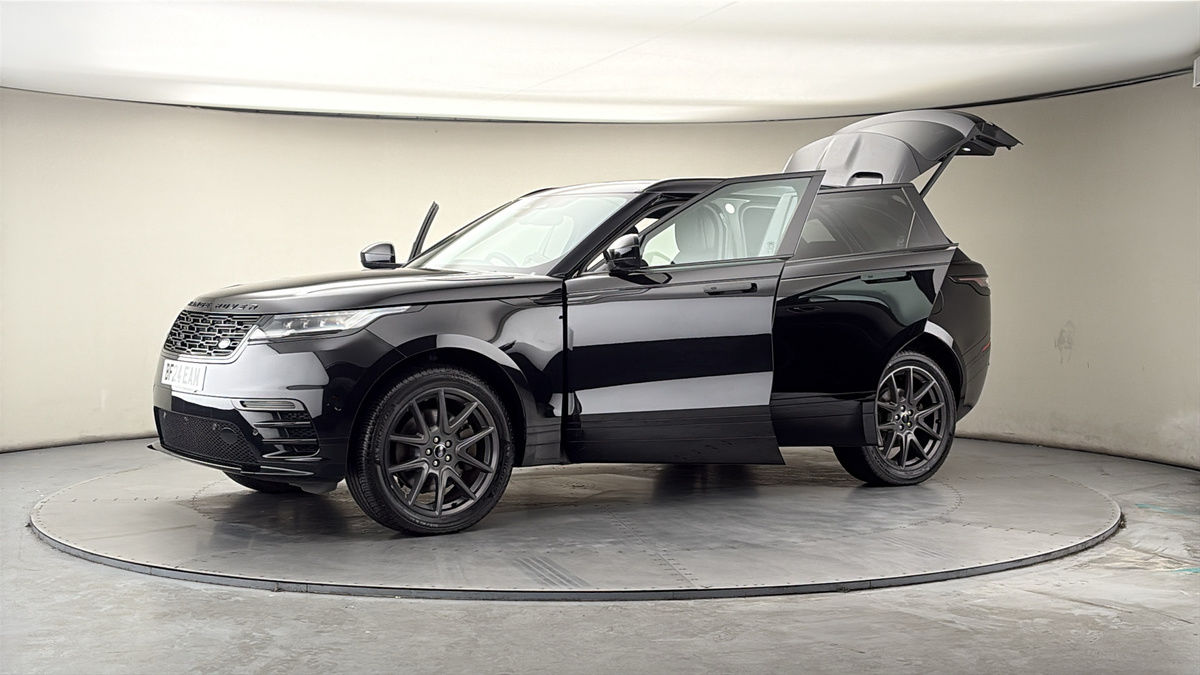 More views of Land Rover Range Rover Velar
